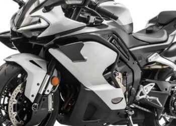 A nova CFMOTO 750 SR-R está cada vez mais perto