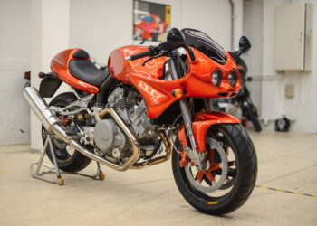 Protótipo Voxan Café Racer está à venda