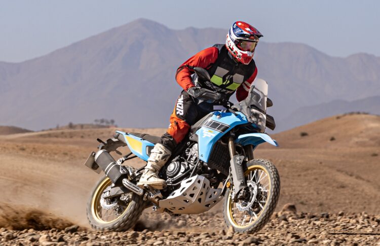 Yamaha Ténéré 700 e 700 Rally | Cimentar o trono | Contacto