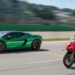 Lamborghini Temerario Vs. Ducati Panigale V4 | Desafio até à última centésima