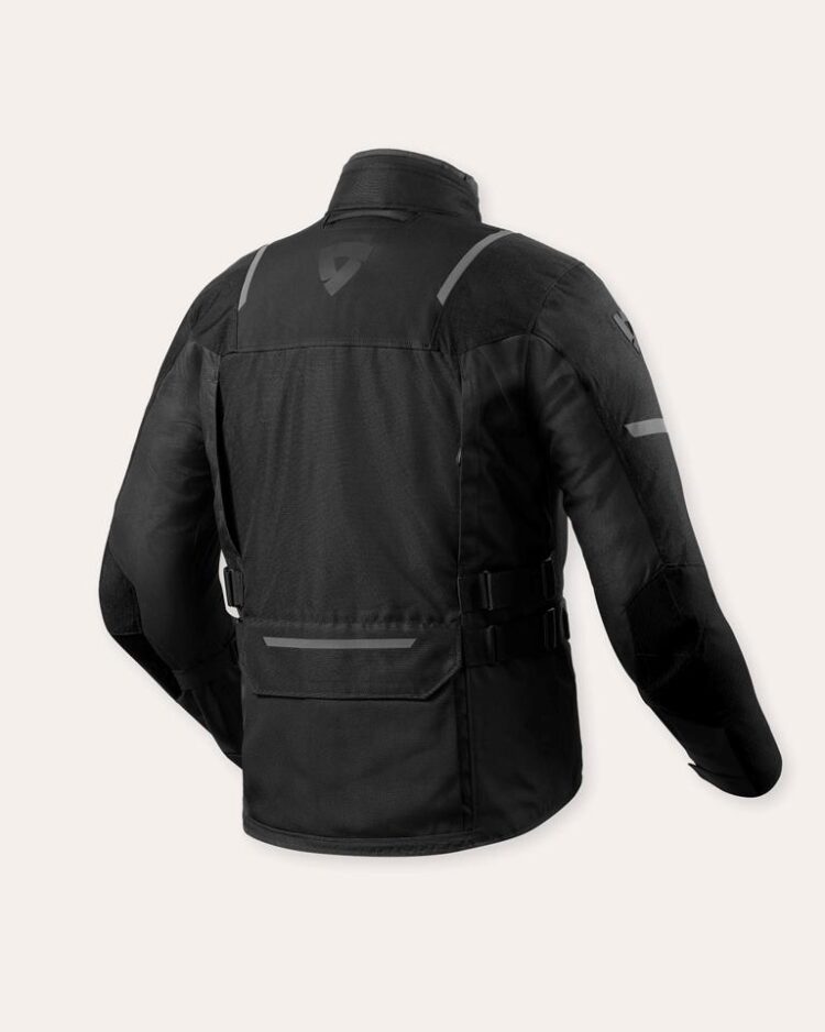 Blusão Offtrack 2 H2O: Versátil para todas as estações, em ambiente de aventura