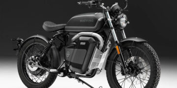 Maeving RM1S Blackout: Café Racer elétrica ‘made in UK’