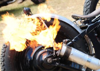 UE propõe novas regras anti-adulteração para escapes de motos