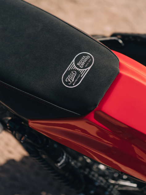 RE Fuel Fury 650 | Filha do deserto