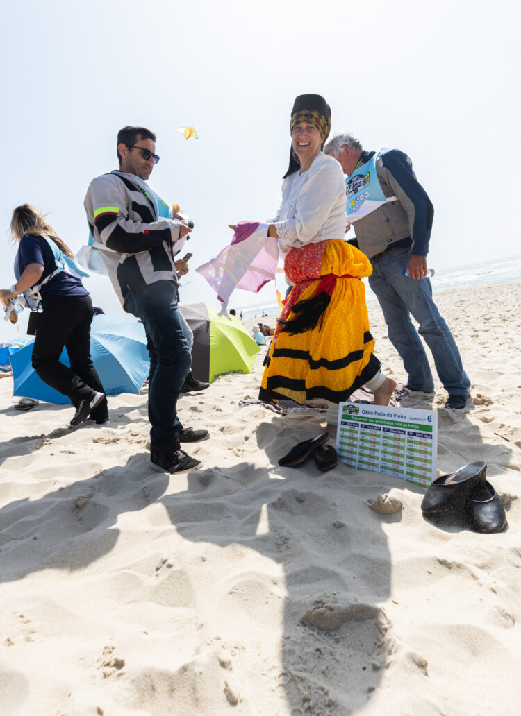 Portugal de Lés-a-Lés: Milhares rumam a Alcobaça na etapa inaugural