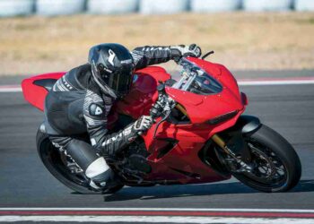 Teste | Capacete NOLAN X-804 RS ULTRA CARBON | Requinte e eficiência