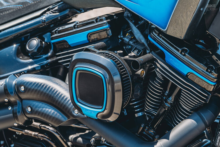 Harley-Davidson ‘Rev Falcon’: O Falcão azul de Taiwan