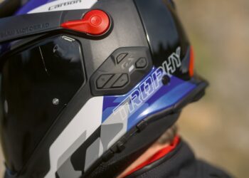 BMW Motorrad apresenta o novo capacete GS Rallye Carbon