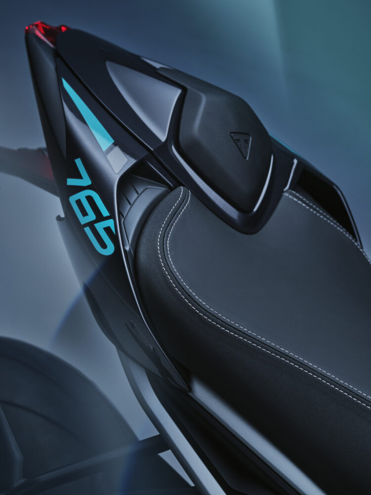 Triumph revela novas combinações de cores para 2026: Alto contraste, impacto máximo!