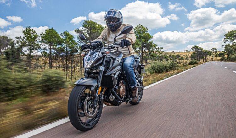 Voge 625R: A naked de média cilindrada com alma desportiva