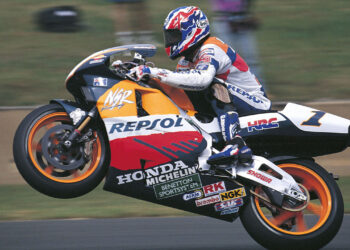 História do motor 2 tempos: O mais potente do mundo!