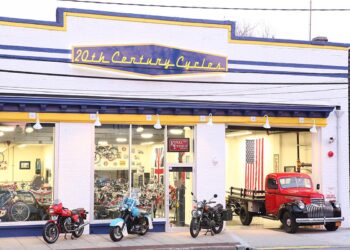 Billy Joel está a vender a sua coleção de 75 motos!