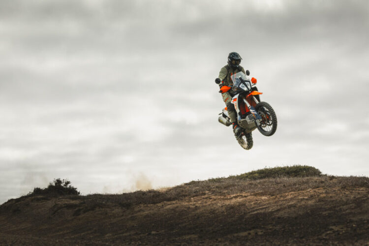 Top 10 motos adventure de gama média em Portugal