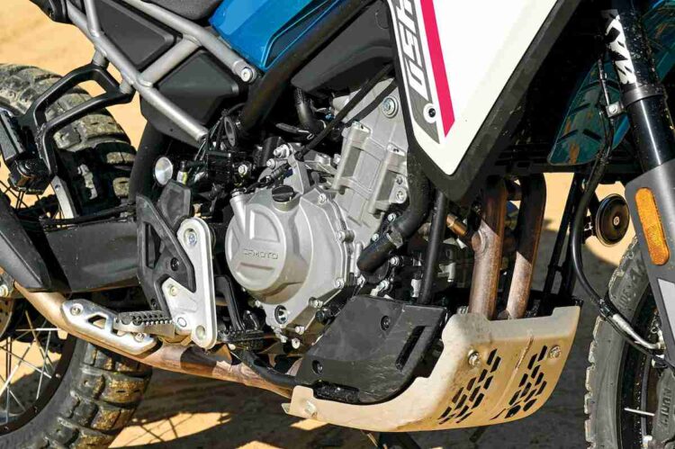 Comparativo | CFMOTO 450 MT / Kove 450 Rally / Royal Enfield Himalayan 450 | Variáveis da mesma equação