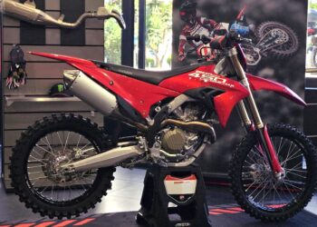 Nova Ducati Desmo450 MX em ‘première’ na Ducati Lisboa