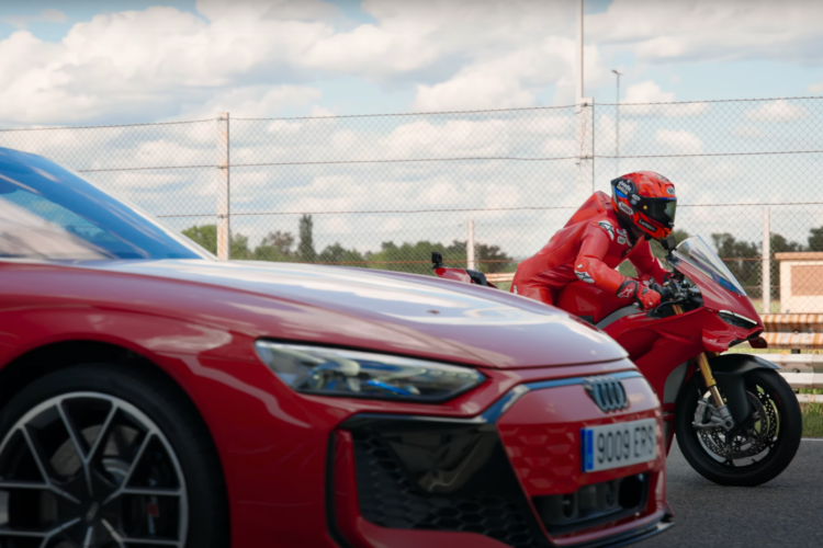 Marc Márquez e Alex Márquez em duelo improvável