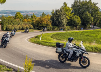 Benelli Week 2025: homenagem a Mike Hailwood em Pesaro