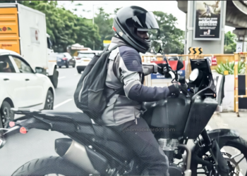 Royal Enfield Himalayan 750 poderá ter versão mais estradista