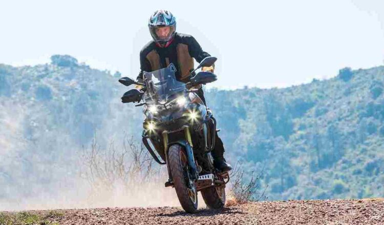 Contacto | Voge 625 DSX | Império do Meio