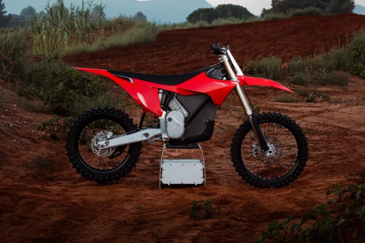 Stark Future apresenta VARG MX 1.2