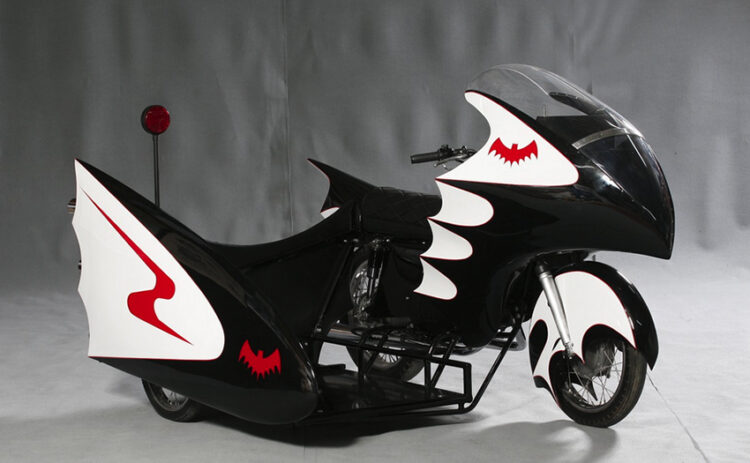 Yamaha Batmoto vai a leilão