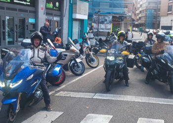 Petição entregue, caravana regressa