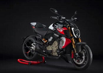 Ducati mostra a Diavel mais radical de sempre