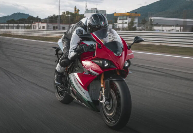 Energica regressa após falência