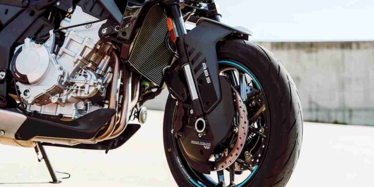 Contacto | CFMOTO 125NK e 675NK | Leque variado