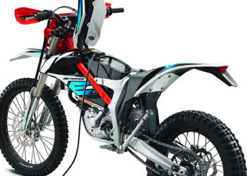 KTM – Super-carregador amplia autonomia da Freeride