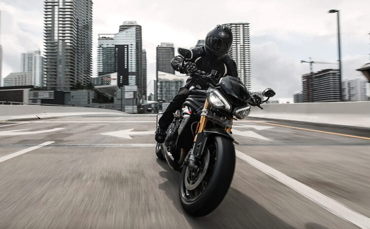 Irá a Triumph lançar uma nova Speed Triple?