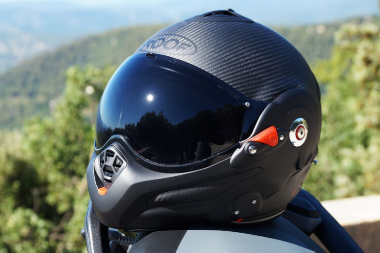 Capacete modular Roof Desmo 3 Carbon