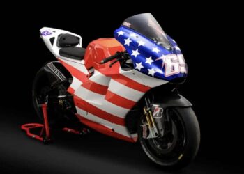 Ducati Desmosedici GP8 de Nicky Hayden em leilão