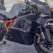 KTM 1390 Super Duke R transformada numa MotoGP