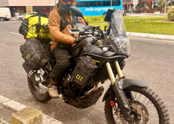 A ação humanitária de João Beltrão | Levar o ténis a quem nunca teve acesso