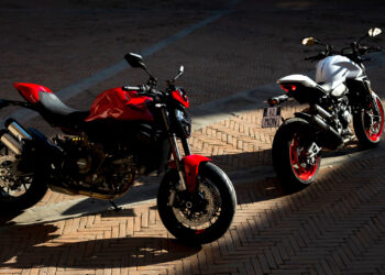 Ducati Monster 2026 revelada