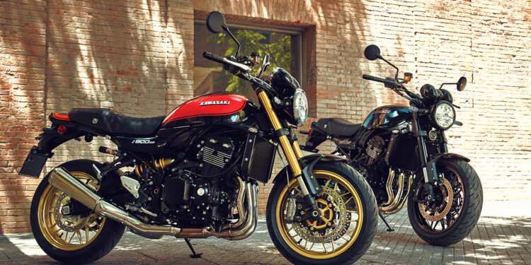 Kawasaki Z900RS 2026, lendas que nunca acabam