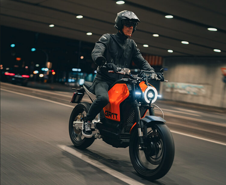 GR1T elétrica estreia na EICMA