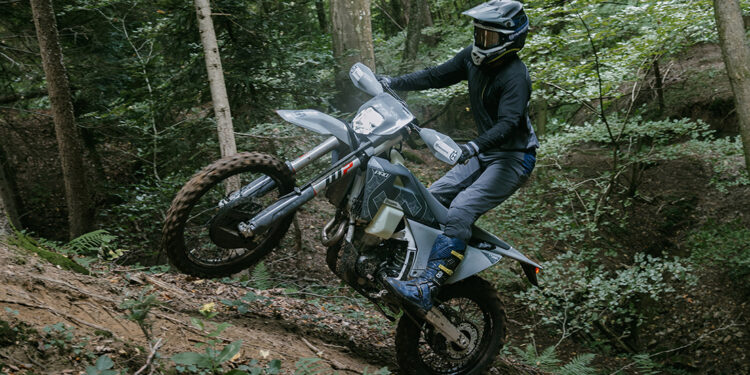 Husqvarna revela novos modelos Pro Enduro
