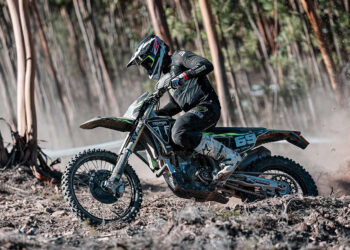 Triumph lança motos elétricas de trail para todas as idades
