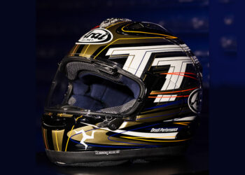 Arai apresenta capacete da Ilha de Man 2026