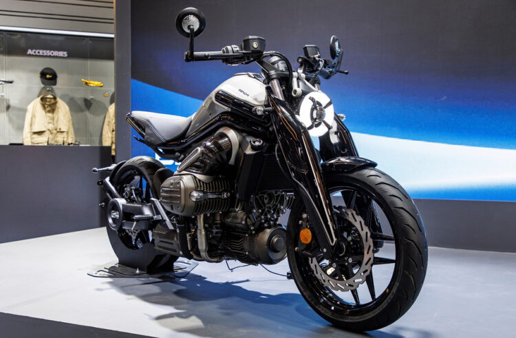 EICMA – Benda P51, o boxer híbrido