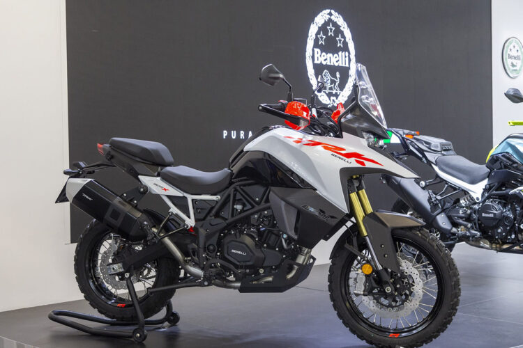 EICMA – Benelli renova a sua popular TRK 602 X