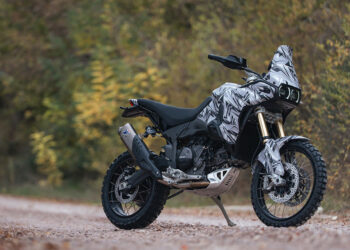 Ducati revela a próxima geração da DesertX