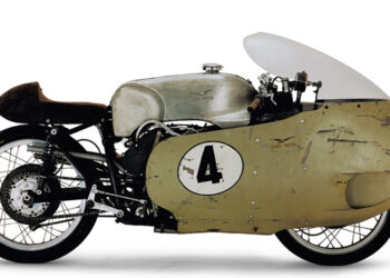 História | A Moto Guzzi | A marca da Águia