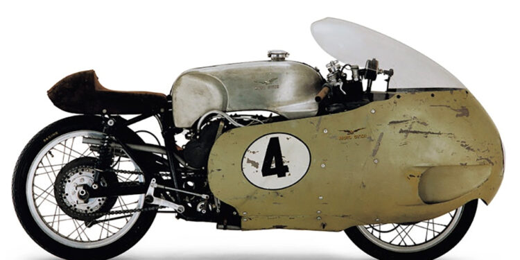 História | A Moto Guzzi | A marca da Águia