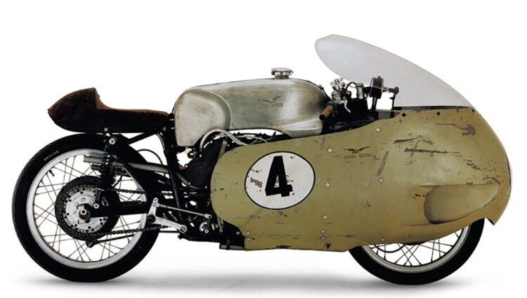 História | A Moto Guzzi | A marca da Águia