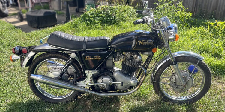 História | Norton Commando | A Superbike Inglesa