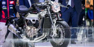 EICMA – QJMotor mostra a EQVVS 600 Café Racer