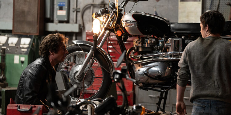 Triumph TR6C no novo filme de Bruce Springsteen